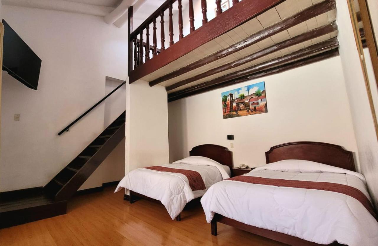Hotel Cusco Plaza Saphi Bagian luar foto