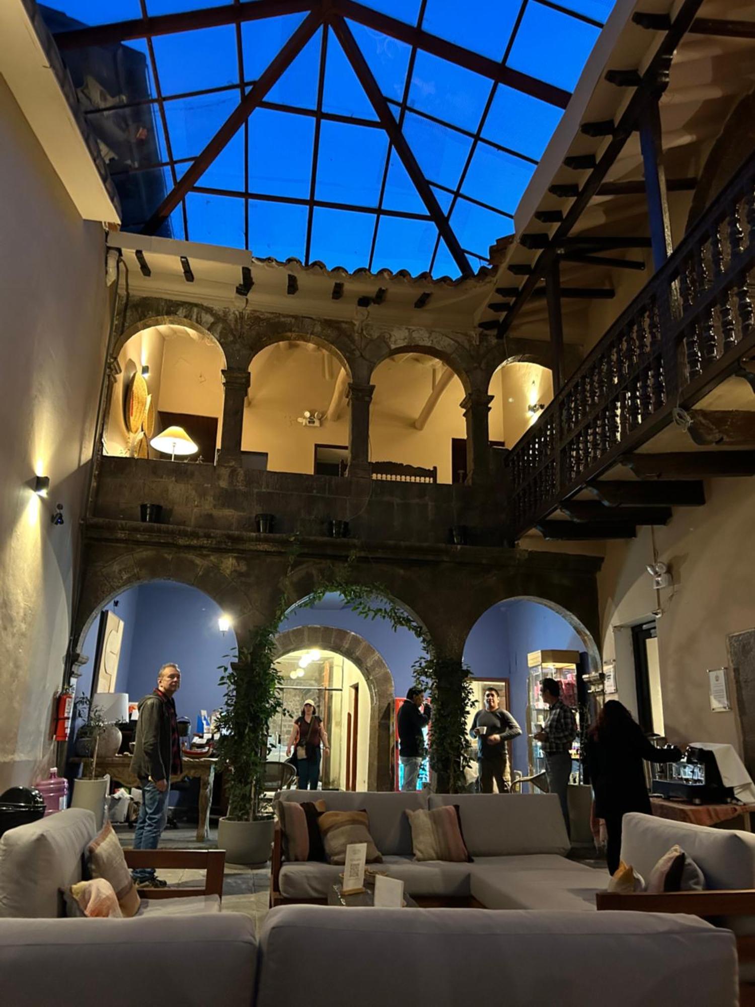 Hotel Cusco Plaza Saphi Bagian luar foto