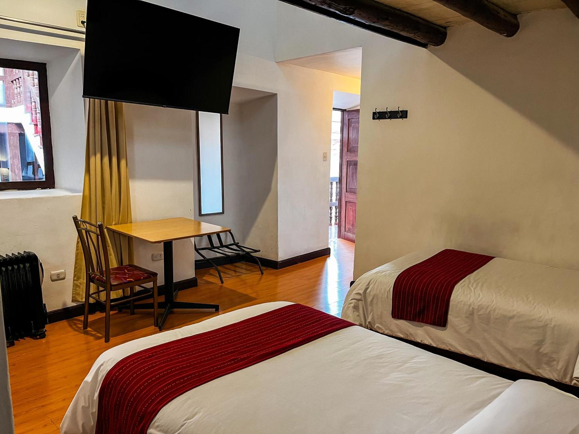 Hotel Cusco Plaza Saphi Bagian luar foto