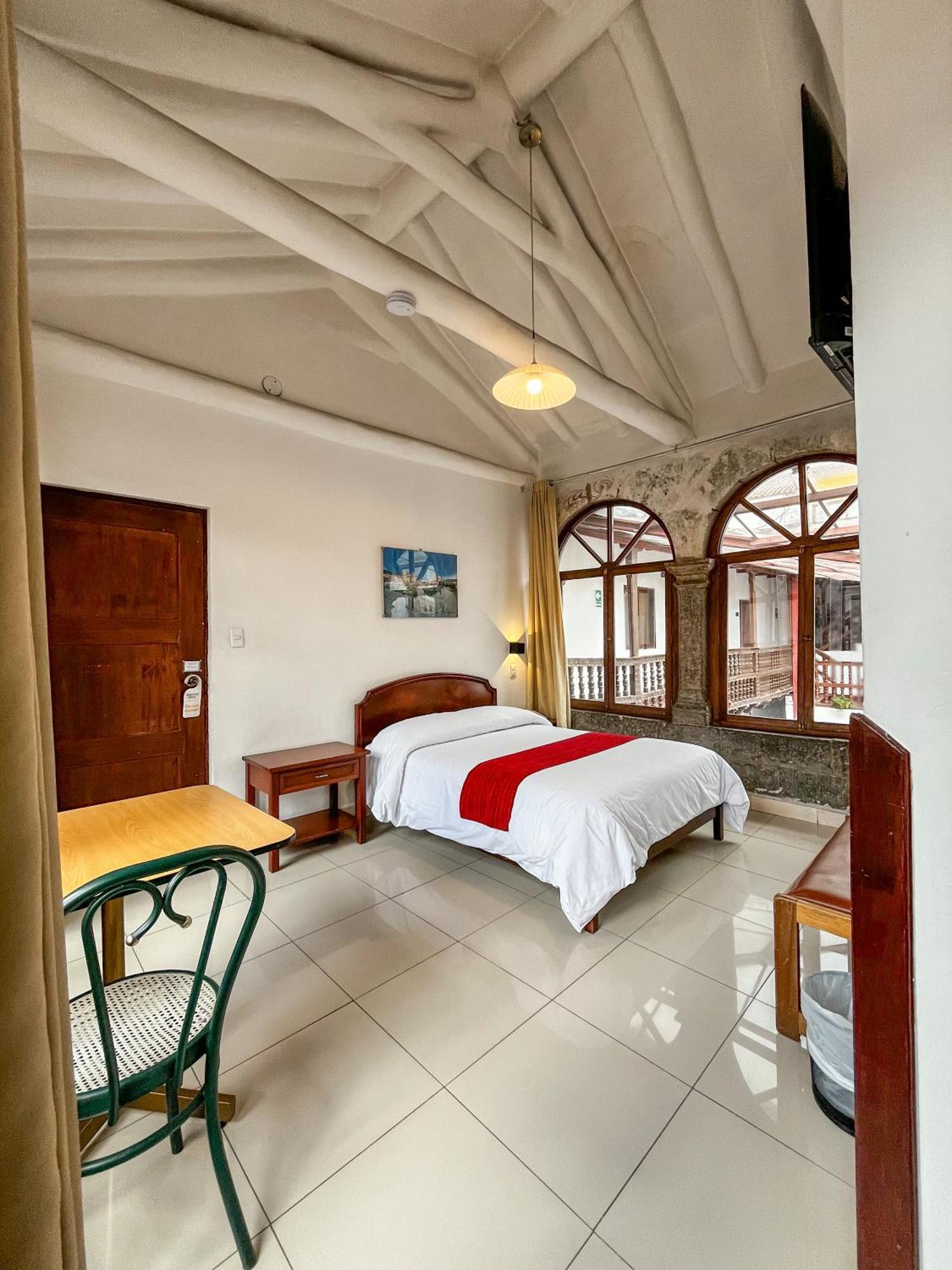 Hotel Cusco Plaza Saphi Bagian luar foto