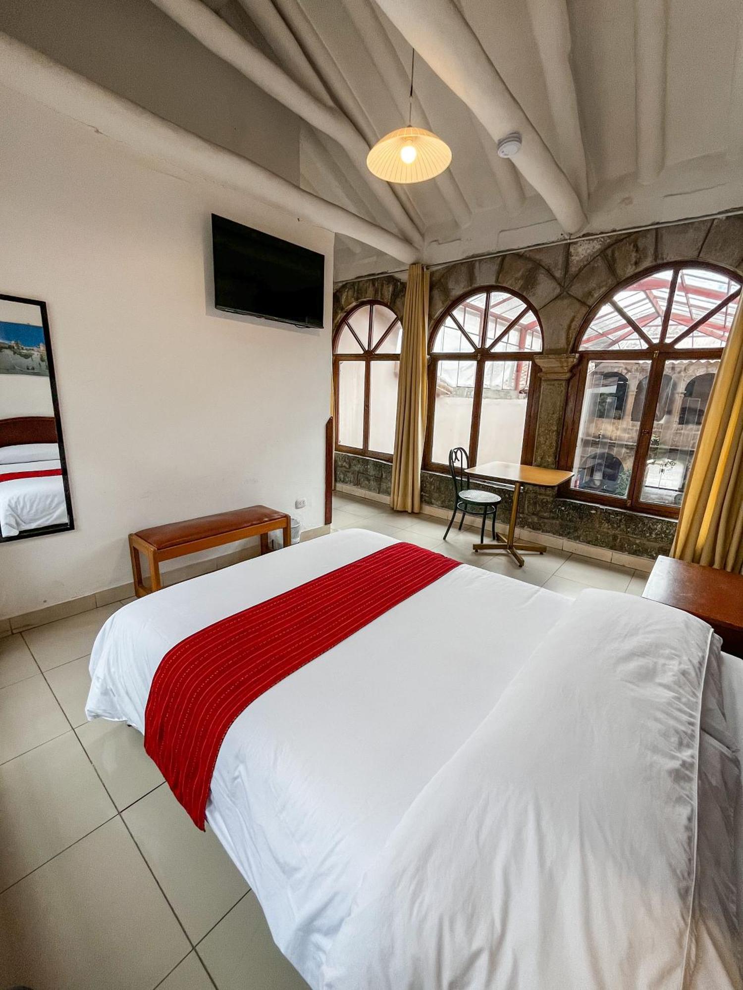 Hotel Cusco Plaza Saphi Bagian luar foto